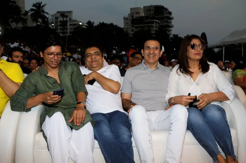 Shaan, Swanand Kirkire, Parmeet Sethi and Archana Puran Singh 