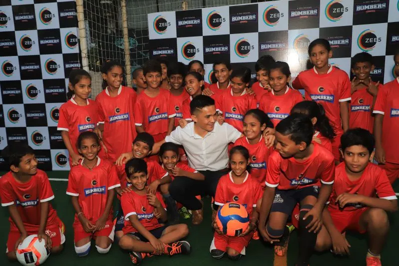 Sunil Chhetri and Oscar Foundation kids