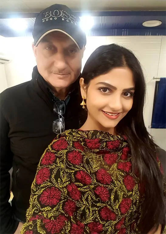 Anupam-kher_hema-Sharma