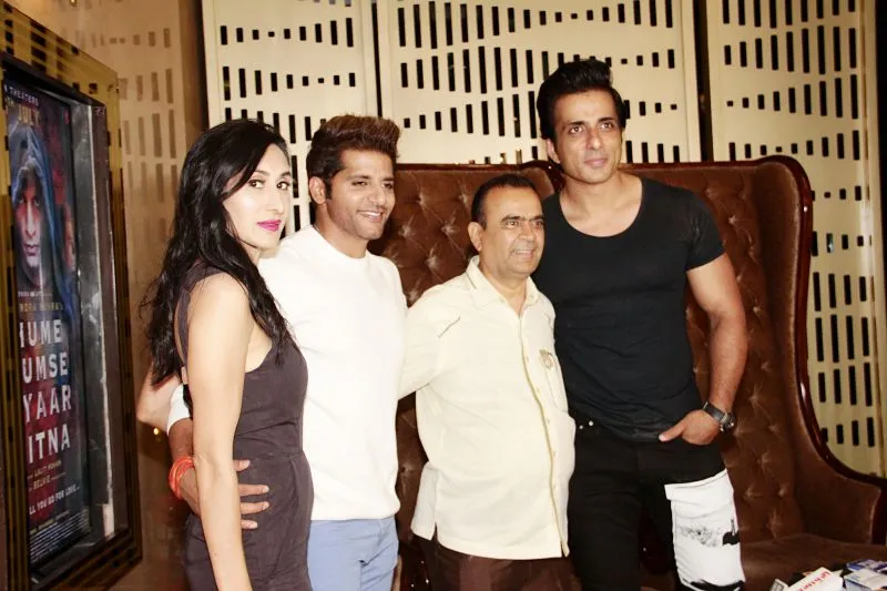 Premiere Of Film Hume Tumse Pyar Kitna