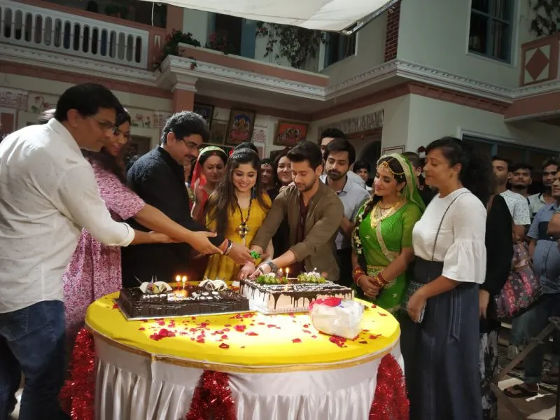 Baavle Utaavle Serial Cast Celebrate 100 episodes Success