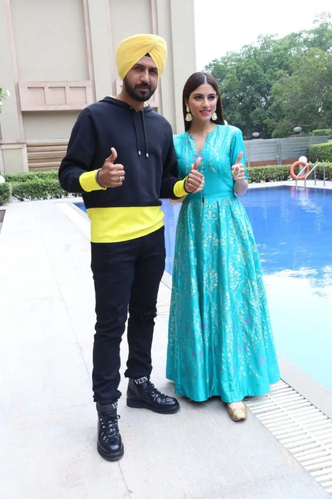 Gippy Grewal, Sapna Pabbi