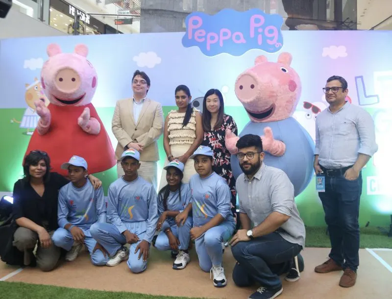 Mithali Raj at Peppa Plays Cricket Grand Finale Event with Peppa Pig and Geogre 