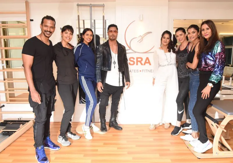 Vidyut Jammwal with Sunita Aggarwal and guests