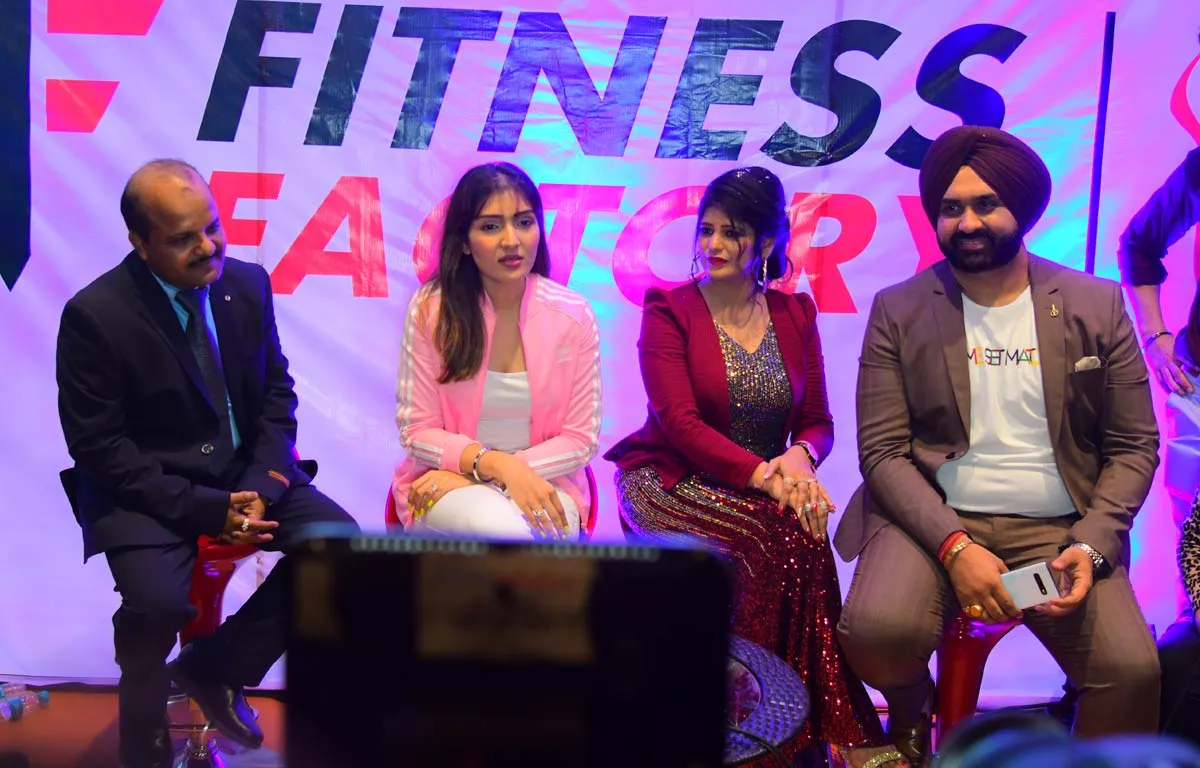 Mr. Deepak Pathak(co-founder_Fitness Factory), Ms. Tina Ahuja(Actress), Mrs. Meena Luhadiya(Co-Founder_Proslim) Mr. Jatinder Singh Monga(Co- Founder_Fitness Factory & ProSlim),