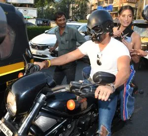 3 - Karanvir Bohra & Poonam Pandey on bike