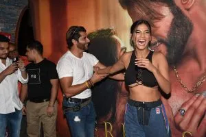 7 - Karanvir Bohra & Poonam Pandey