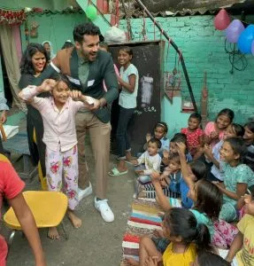 Abhishek Bajaj celebrated his birthday with underprivileged kids (3)