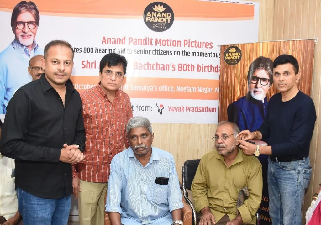Anand Pandit pledges meals to 8000 children and 800 hearing aids to mark Big B's 80th birthday (3)