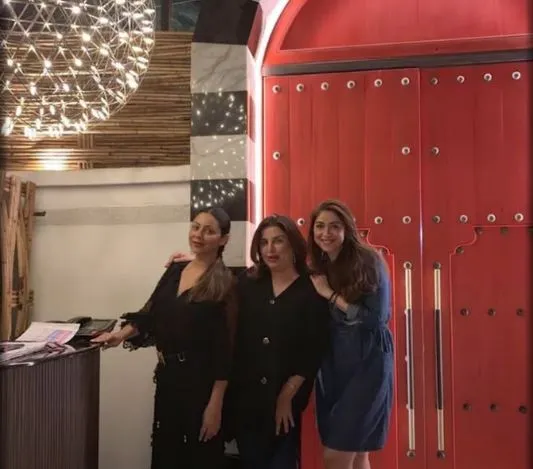 Farah Khan calls Gauri Khan a middle-class Punjabi Girl (25)
