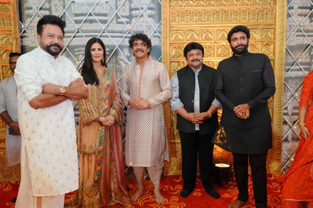 (L-R) Actor Jayaram, Katrina Kaif, Akkineni Nagarjuna, Prabhu Ganesan, Vikram Prabhu