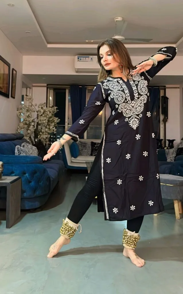 Na Umra Ki Seema Ho (1)
