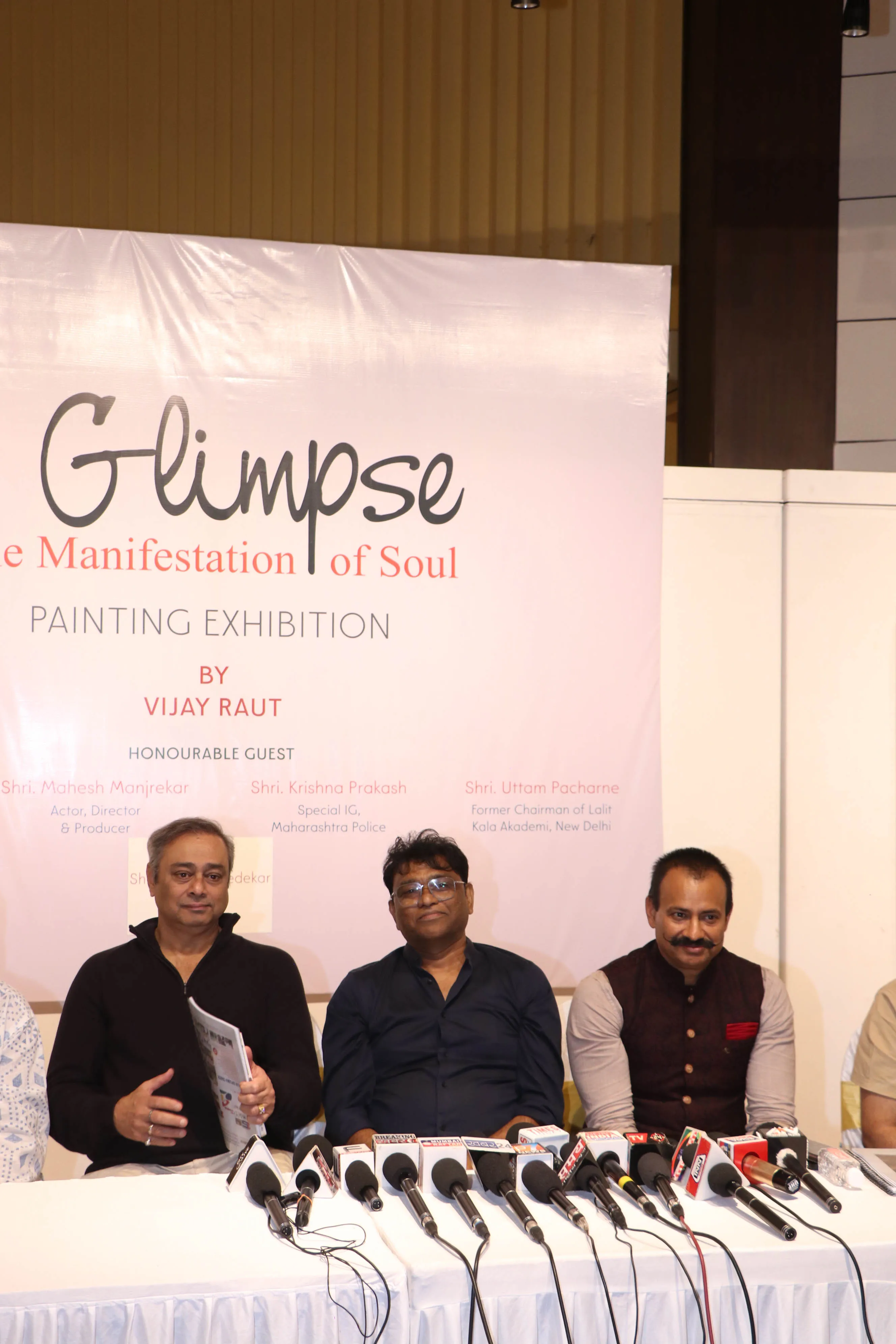 Actor Sachin Khedekar and Krishna Prakash (5)