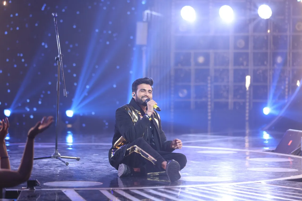 MC Square aka Abhishek Baisla declared winner of MTV Hustle 2.0!