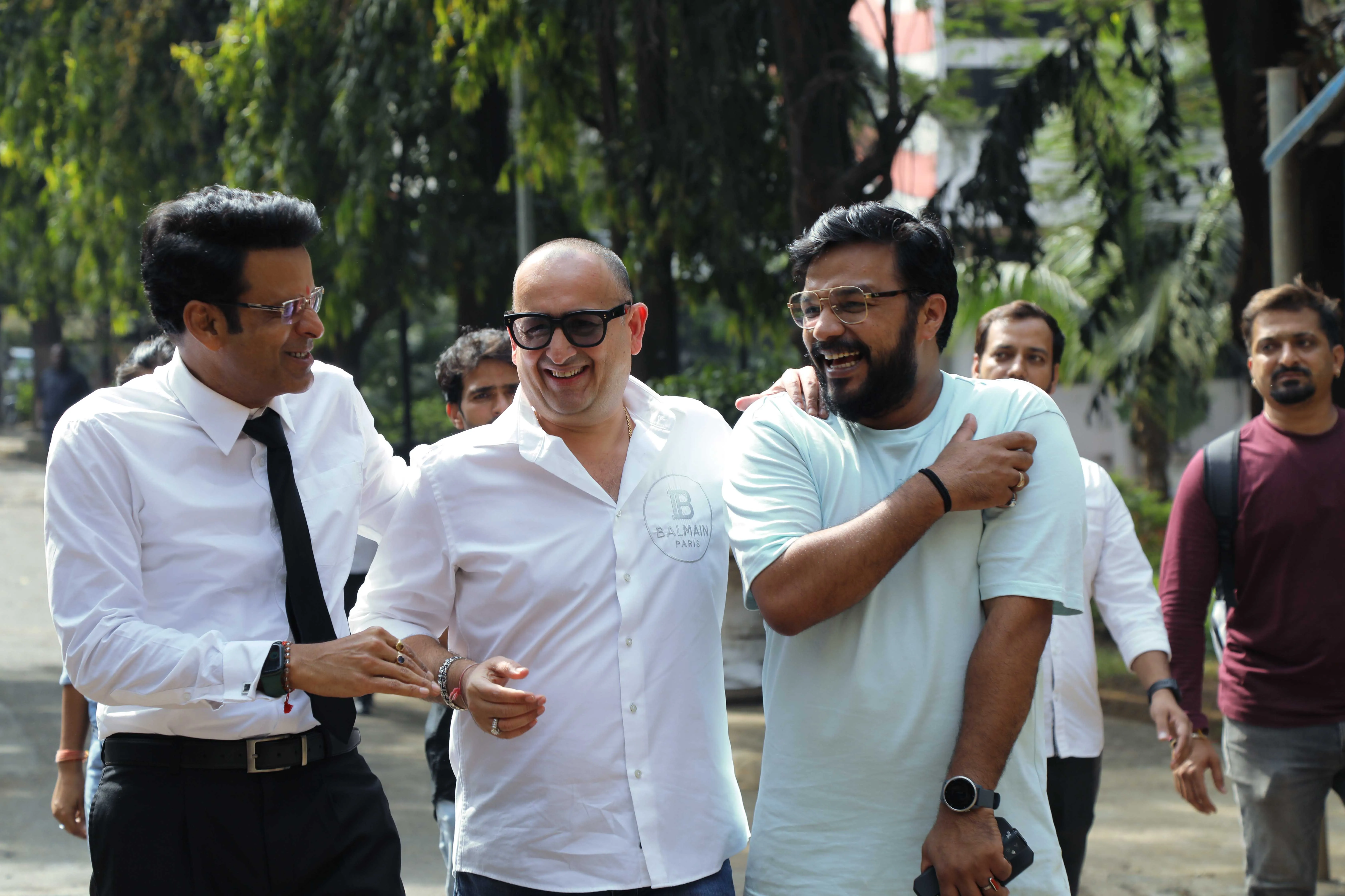 Manoj Bajpayee, Vinod Bhanushali & Apoorv Singh (1)