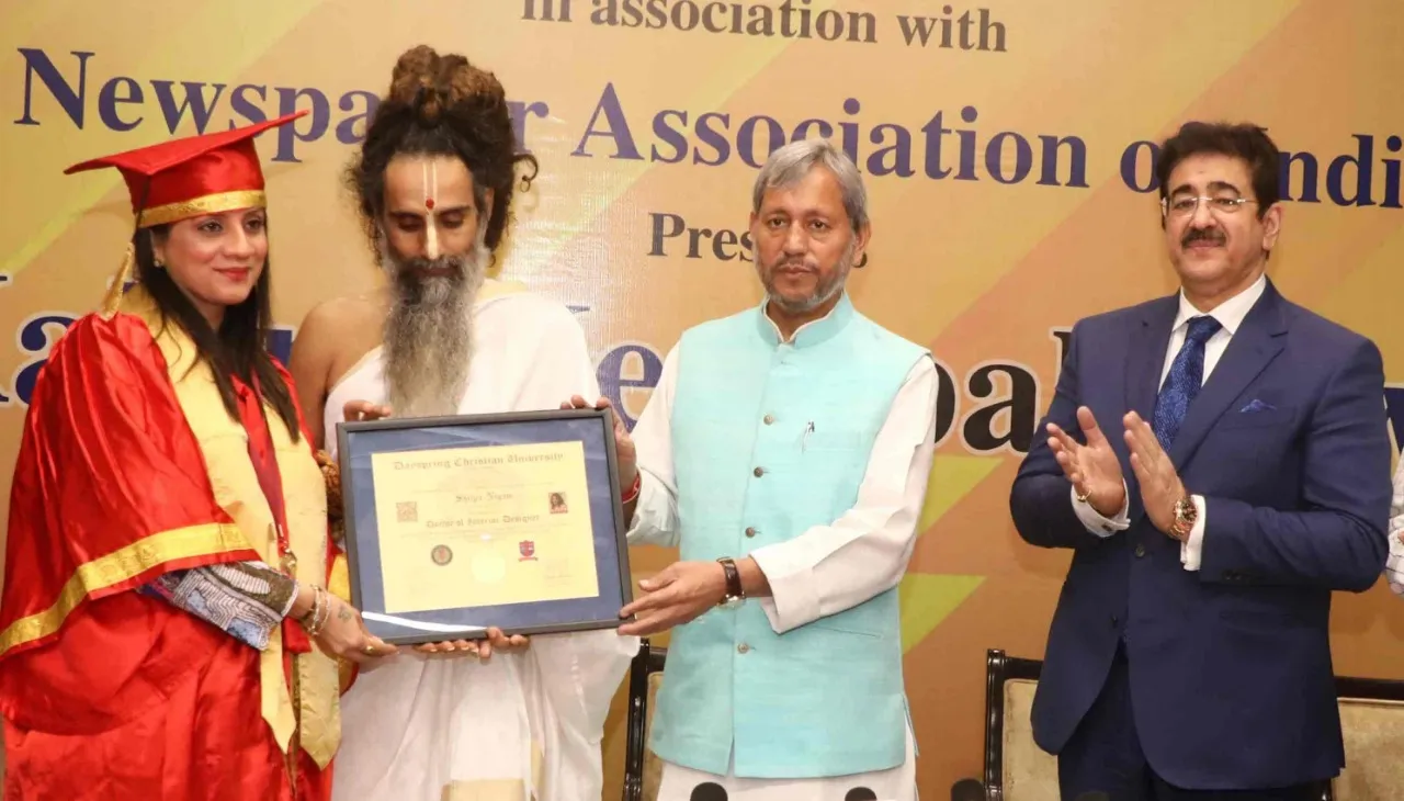 Many people were awarded doctorate degrees by Despring Christian University in Marwah Studio Precinct (4)