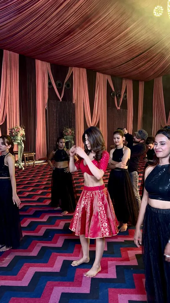 Nikki Tamboli on shooting for her upcoming Chhori (1)