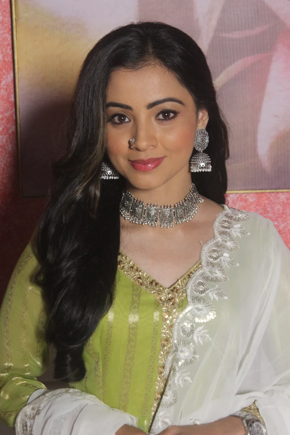 Richa Rathore a.k.a Ghazal in Zee TV's upcoming show - Rabb Se Hai Dua (2)