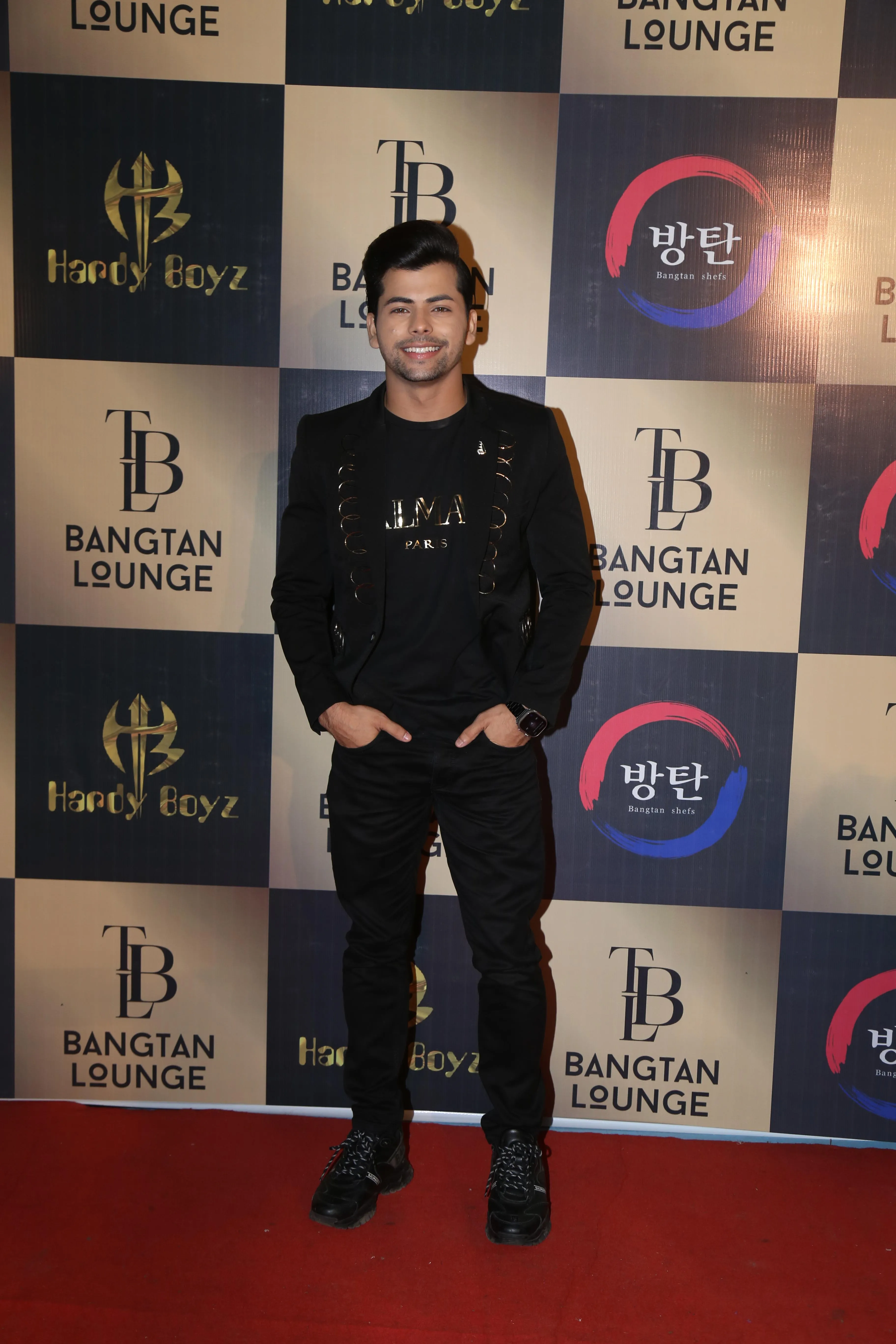 Siddharth Nigam at the launch of 'BangTan Lounge' 1
