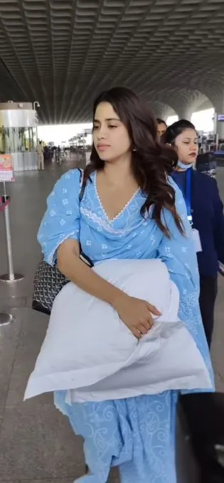 Janhvi Kapoor