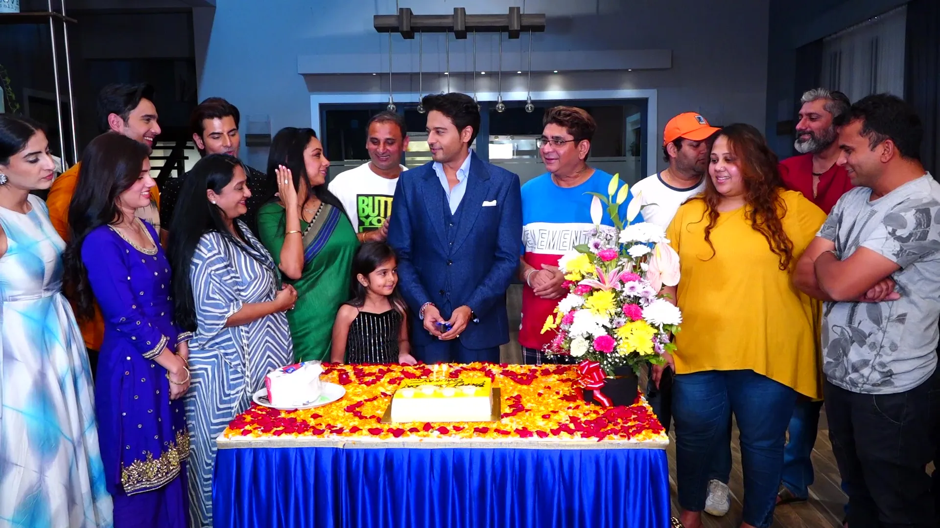 GAURAV KHANNA BIRTHDAY (5)