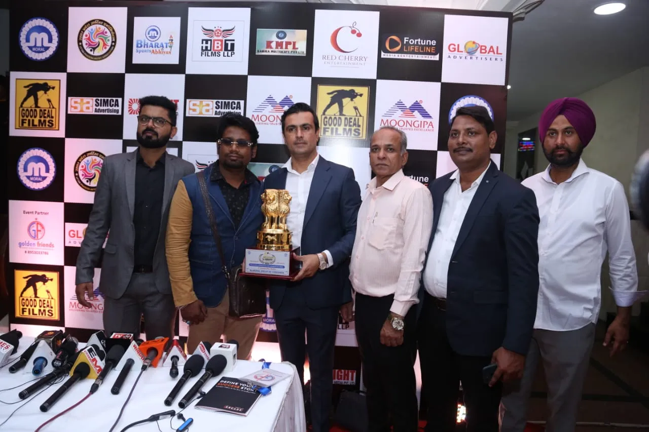 Mr Raees Ansari (Oxford Realty ) with Team