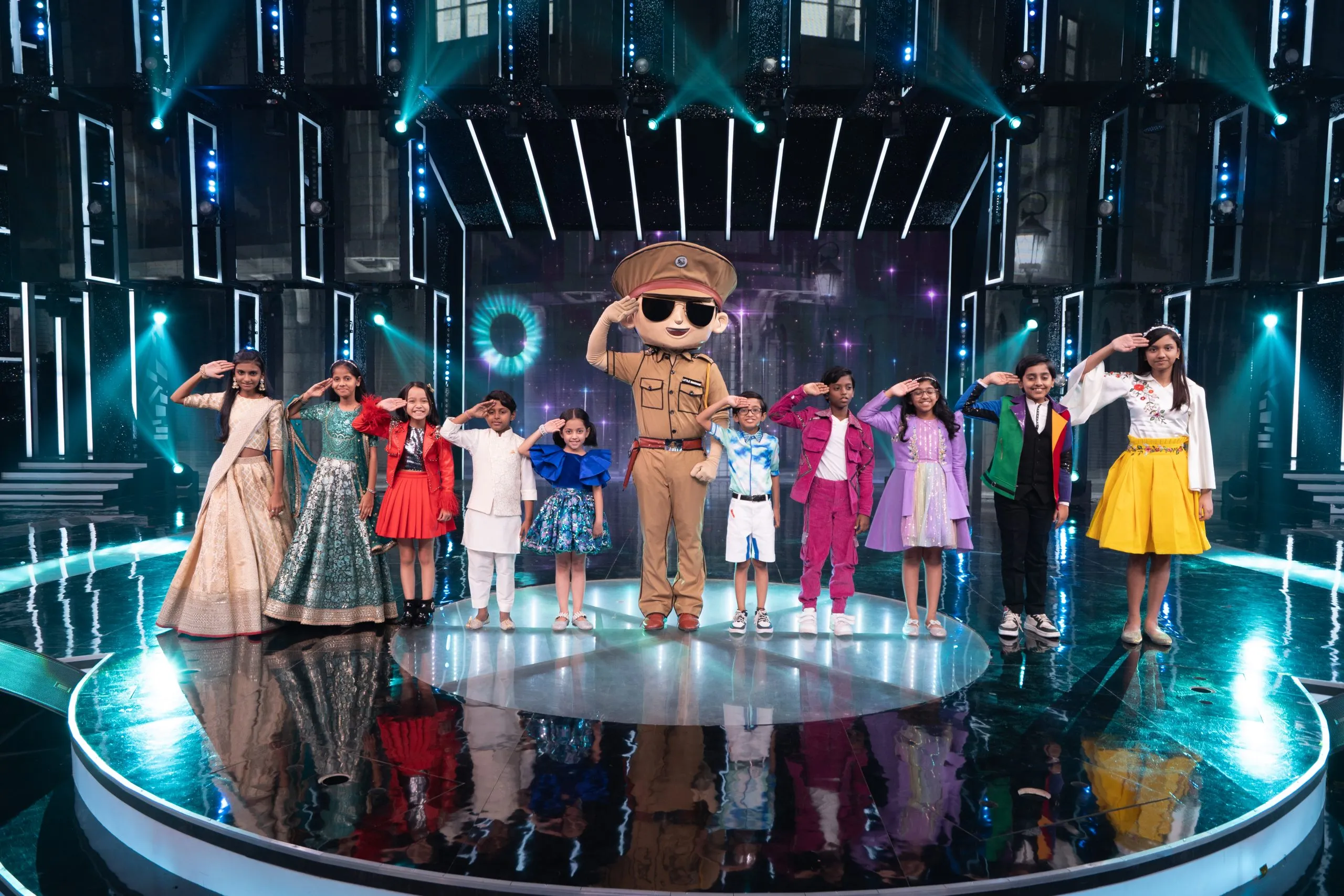 POGO's Little Singham with the contestants on the sets of Sa Re Ga Ma Pa Li'l Champs