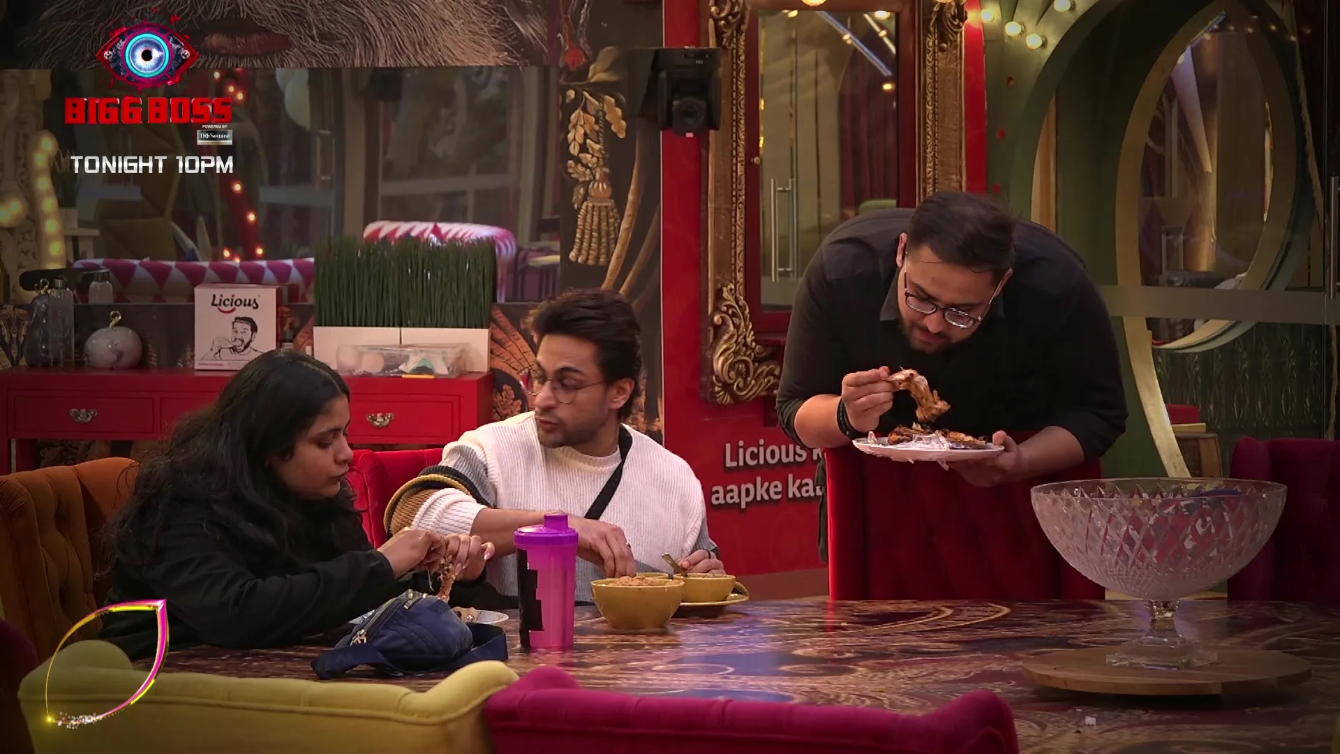 Ration task mein hue Bigg Boss khud shaamil! (2)