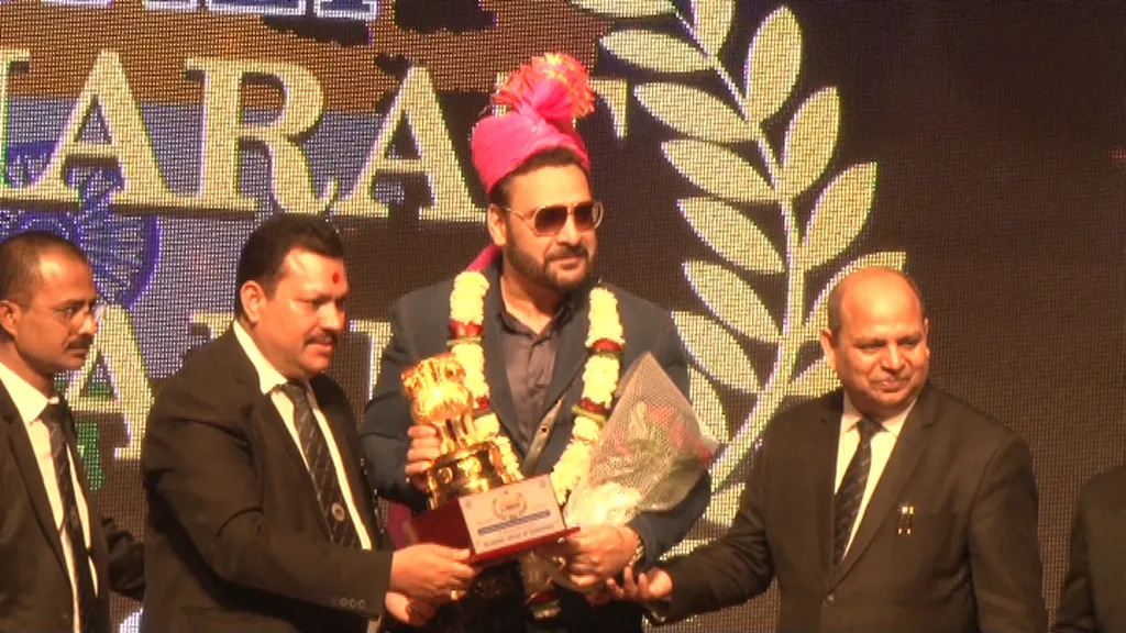 Shahbaz Khan