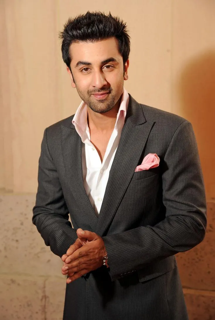 formal-dress-image-of-ranbir-kapoor