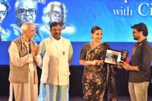 ‘Madaar’ made by Badar steals the show at 21st Pune International Film Festival (3)