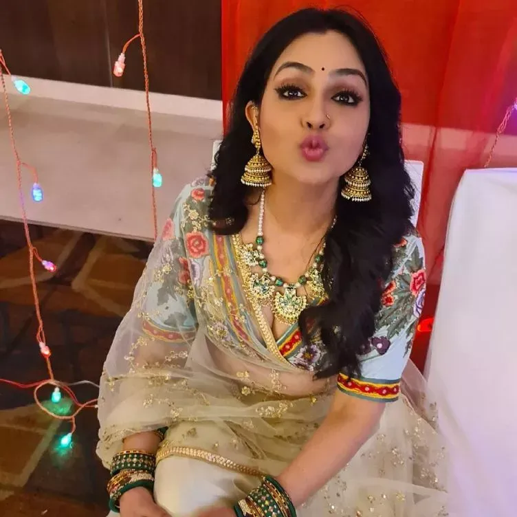 Shubhangi Atre (3)