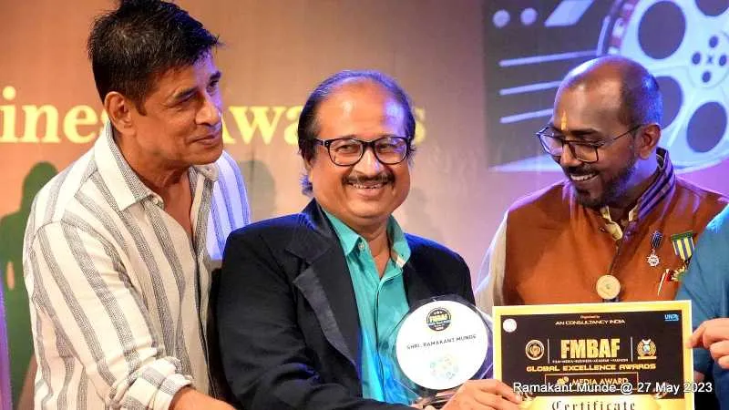 Awardee Ramakant Munde with Sudhesh Berry and Director Anil Nair