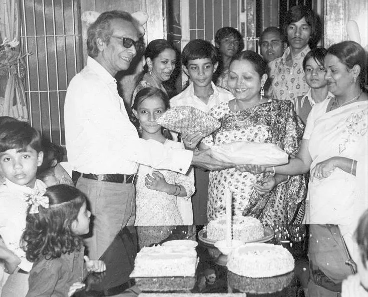 Naushad with his family & friends shown to user