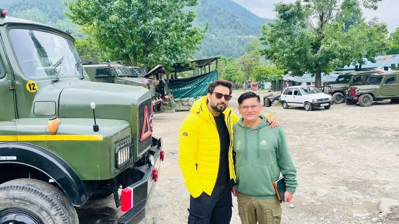 Aadesh Chaudhary’s Kashmir vacation (3)