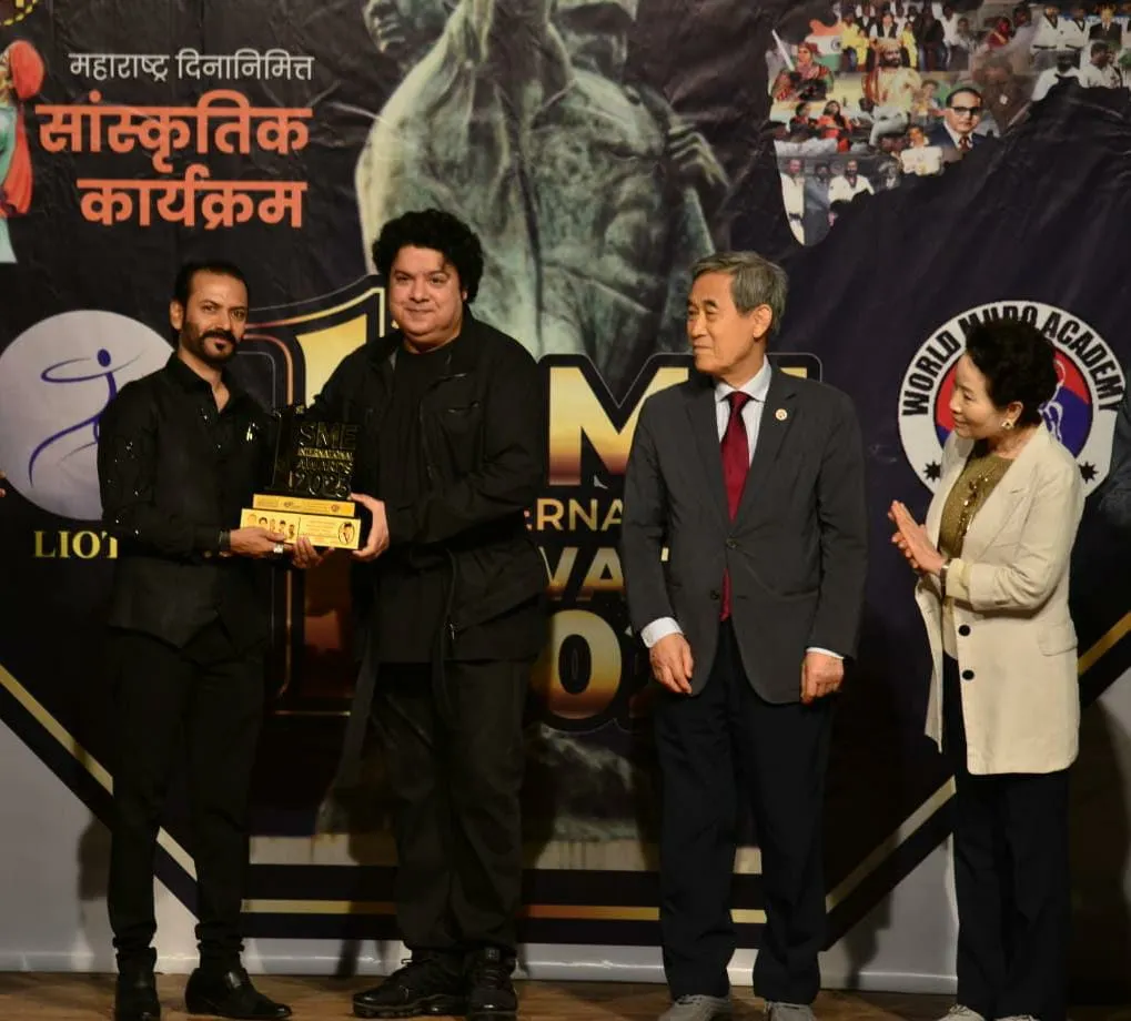 Director Sajid Khan, Grandmaster Kim Yong Ho (3)