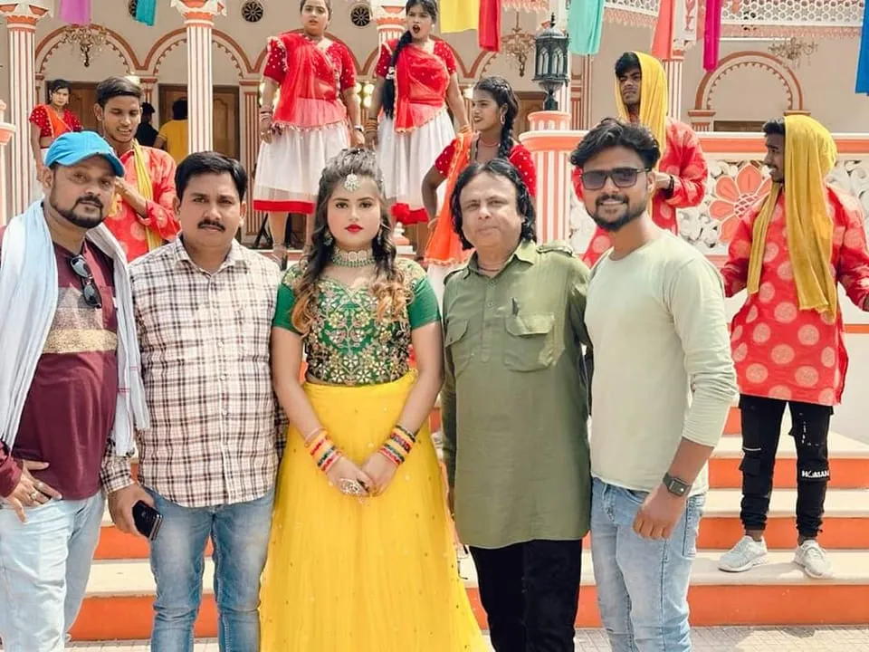 First look out of singer Shilpi Raj's song Hazariya Ke Gaddi.