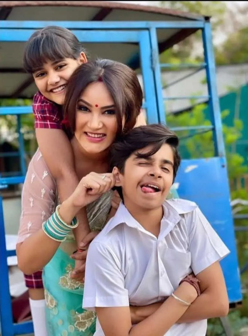 Kamna Pathak, Aaryan Prajapati, Zaara Warsi (Happu ki Ultan Paltan)