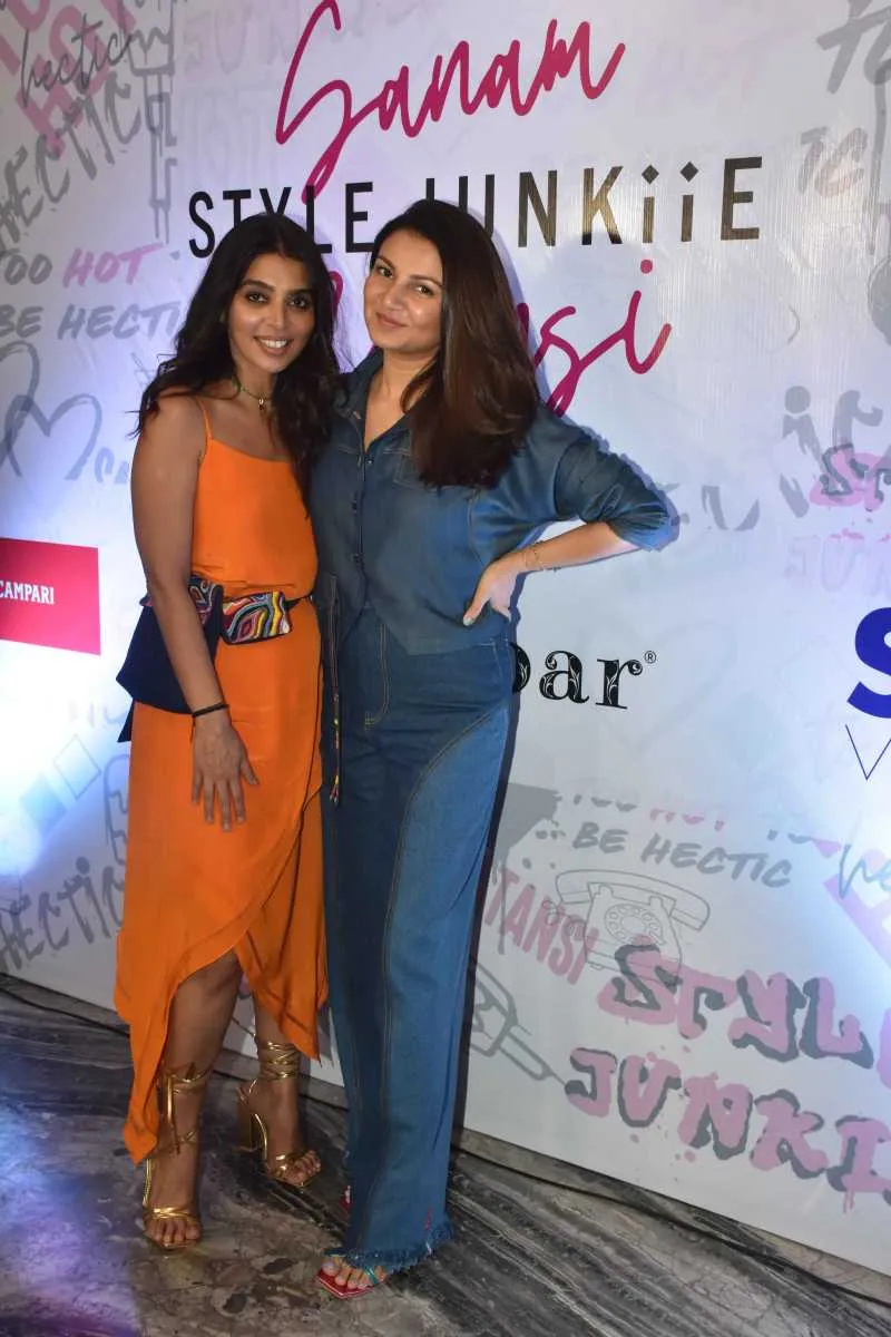 Kiran Khanna & Sanam Ratansi launch their collection Too Hot To Be Hectic