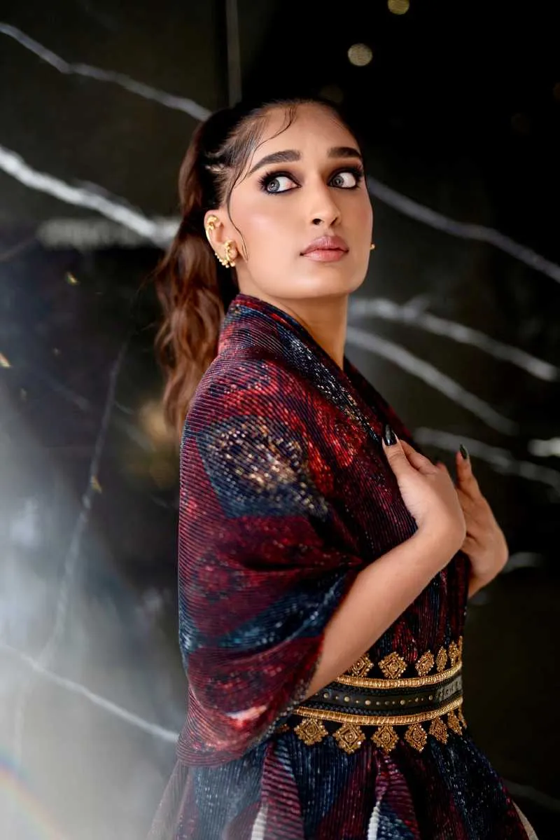 Digital Content Creator Niharika NM