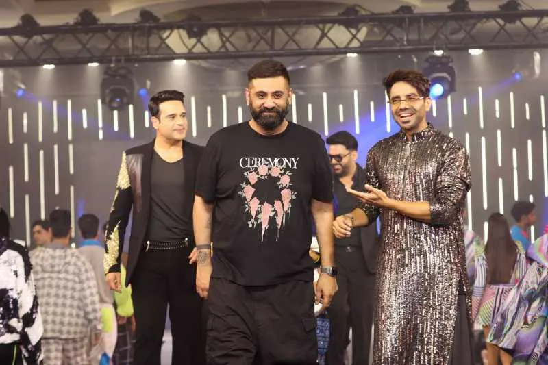 Siddhartha Tytler with Aparshakti Khurana during 17th Edition of _BETI_ A Fashion Fundraiser Show