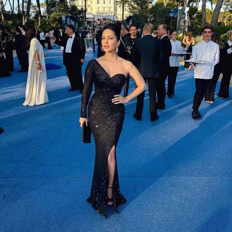 Sunny Leone Black Gown Look