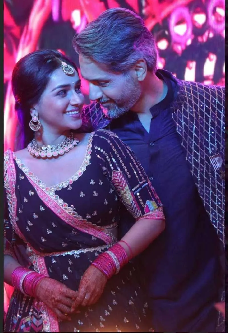 Dev and Vidhi Pic