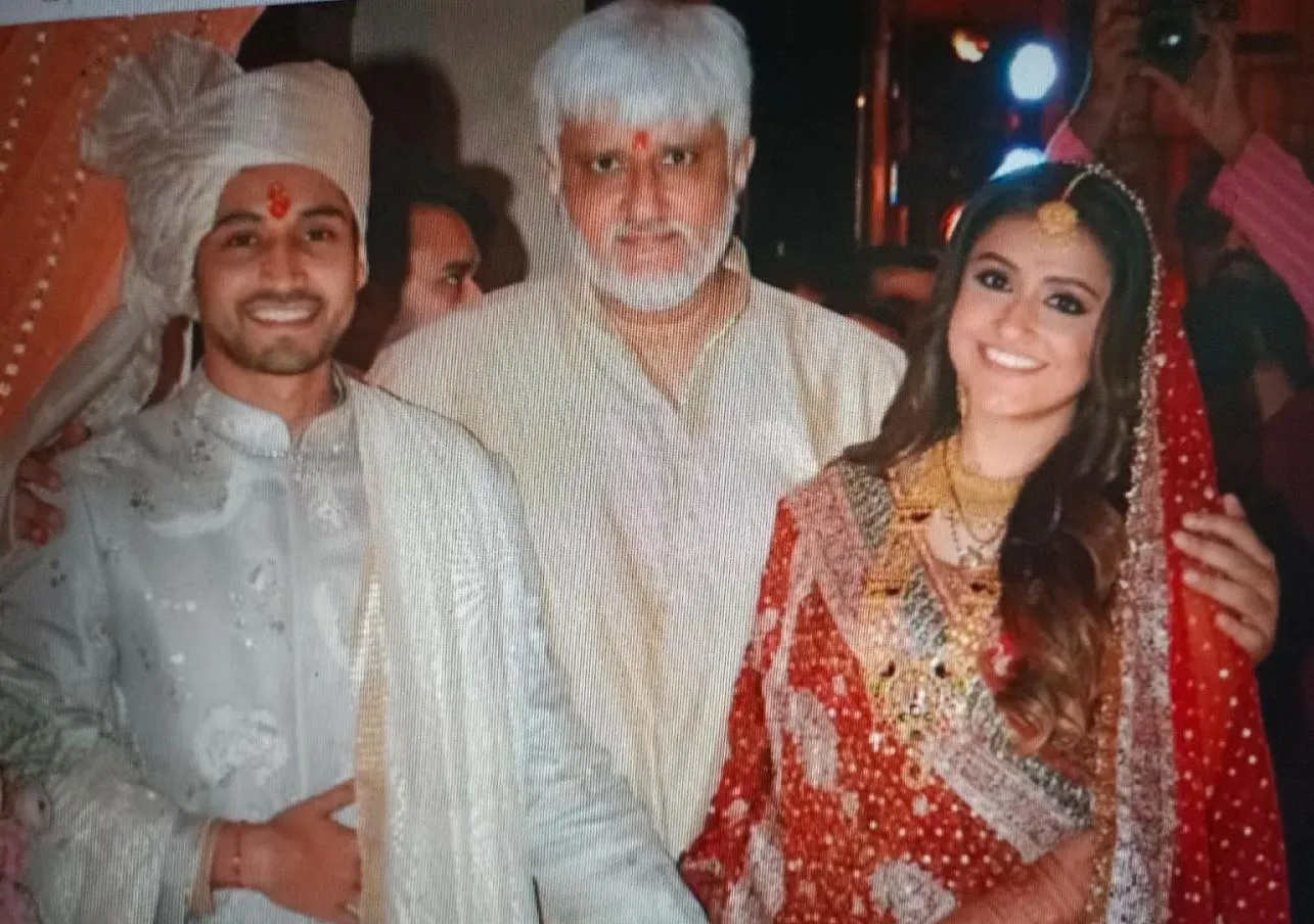 Just Married--Krishna Bhatt with Husband Vedant Sarda and father Vikram Bhatt (centre)