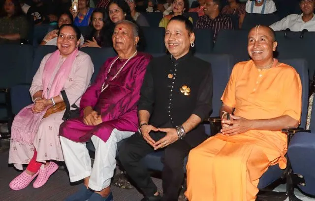 Pandit Hariprasad Chaurasia with Kailash Kher Shree Gauranga Dasa