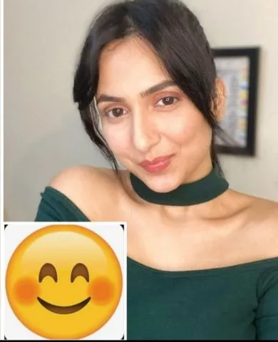 Gazal Sood (Happu Ki Ultan Paltan, Kate Singh) Emoji Day July 2023