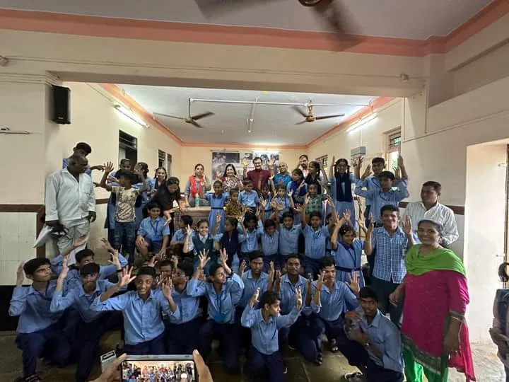 Mrs. Anuradha Paudwal donated her 1000th hearing aid