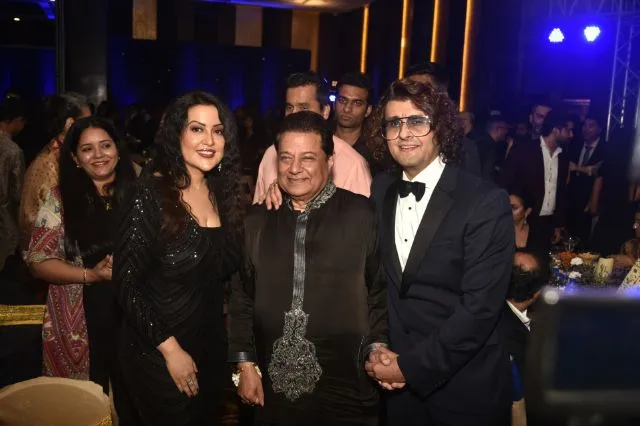 Padma Shri Sonu Nigam’s 50th birthday bash (3)