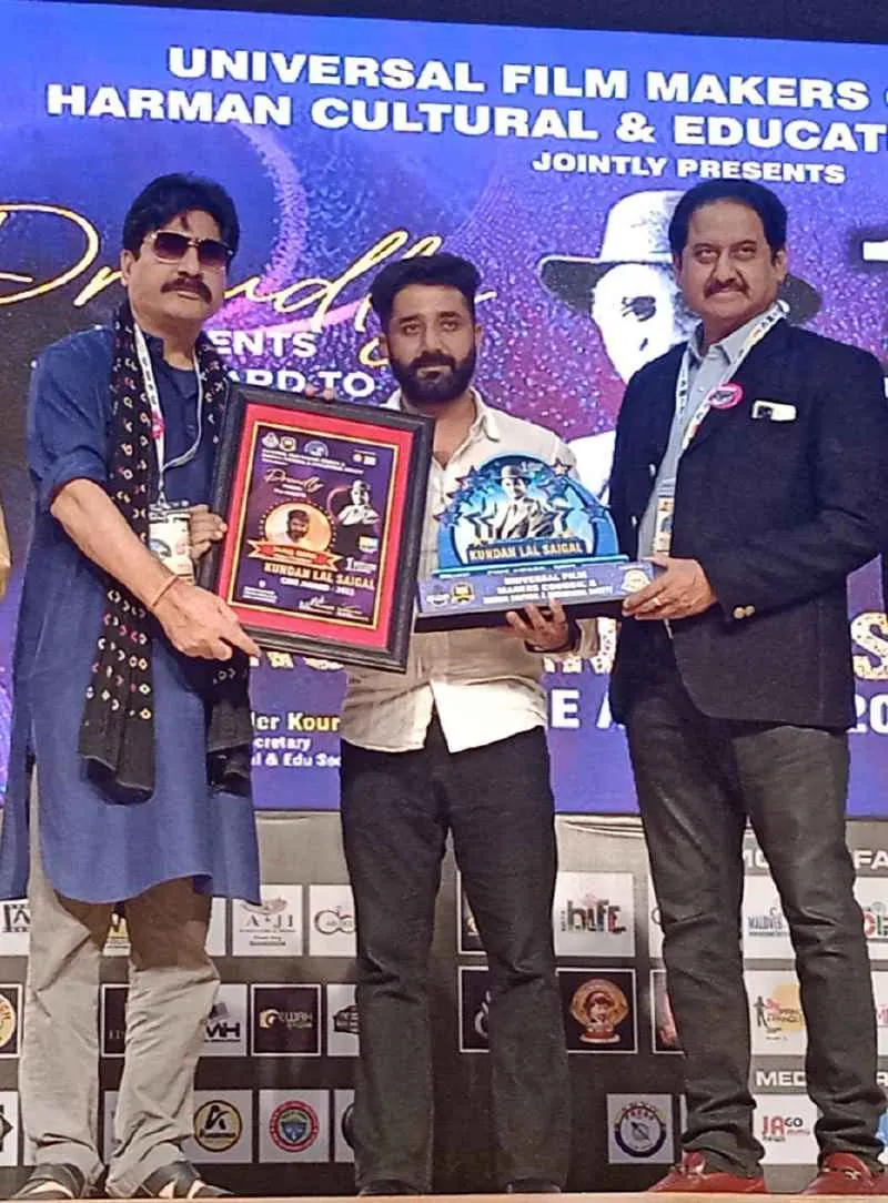 Acclaimed Filmmaker Tariq Khan