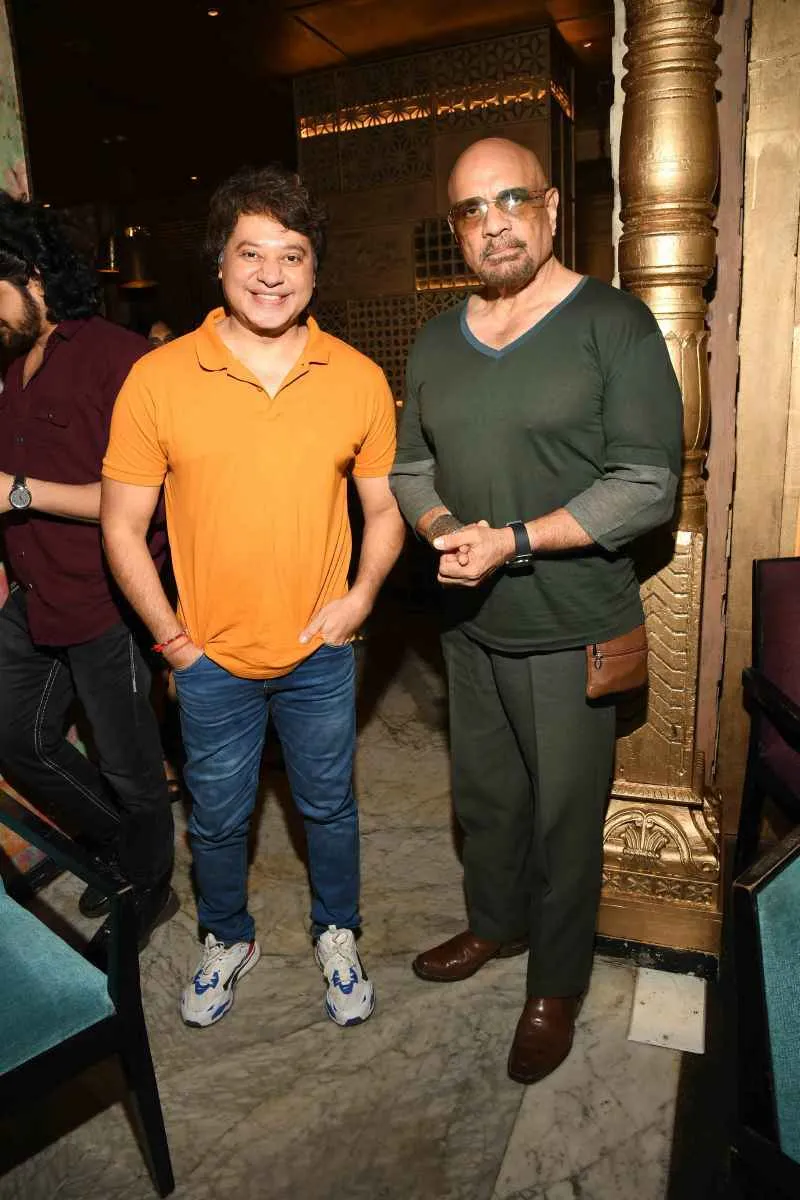 Kapil Sahrma with Bharat dhabholkar